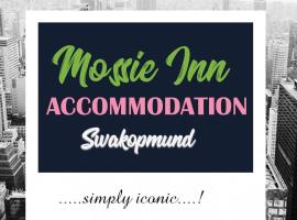Mossie Inn Accommodation, hotell med parkeringsplass i Swakopmund
