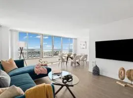 Stunning Top floor 2BD 2BA Ocean View Santa Monica