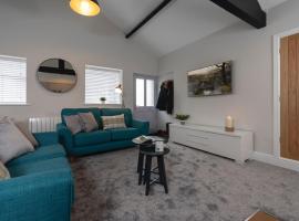 The Sorting Office - Spacious Modern Home with parking in Central Ambleside, hotell i Ambleside