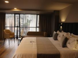 Giluxe Hotel, ξενοδοχείο σε Pereira