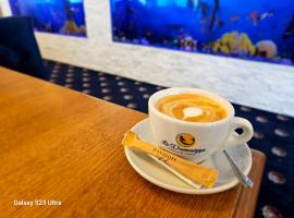 Străjerii Cetății, hotel with hot tubs in Tîrgu Neamţ