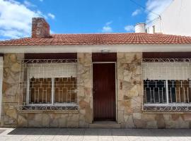 La casa de la abuela, tradicionalna kućica u gradu 'Balcarce'
