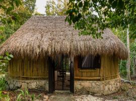 Villa Maya - Glamping - Natural Reserve，科蘇梅爾的豪華露營地點