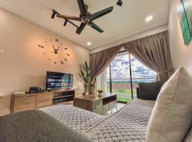 PoolView Waterpark 300Mbps Ipoh Homestay Manhattan Condo 4-7pax 3bedroom Station 18 pengkalan, condominio en Ipoh