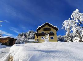 Kalvarienberg Appartement Gosau, hotel in Gosau