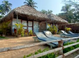 The Coast Beach Resort, family hotel in Agonda