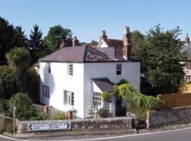 Bridge House, hotel with parking in Chichester