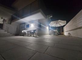 Casa Vacanza Fiori di Maggio, khách sạn ở Pulsano