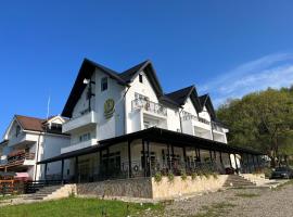 Pensiunea Eisenau, cheap hotel in Prisaca Dornei