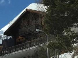 Chalet Hockenhorst, 1-10 personen -Familiechalet in fijn skigebied, hotel in Kippel