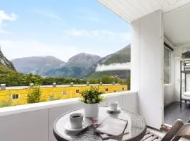 Trolltunga Hostel