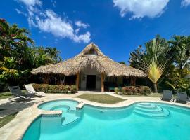 Villa Clarissa No. 8, hotel med jacuzzi i Las Terrenas