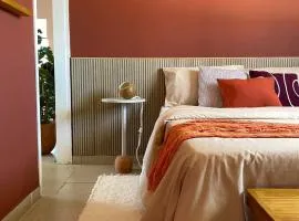 Casa 90m, dois quartos, próxima às praias