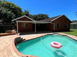 Pompano Corner, cottage in Richards Bay