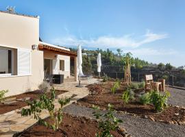 Casa Inti, holiday home in Tijarafe