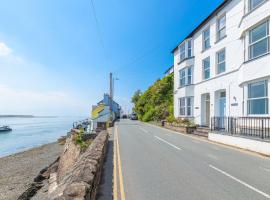4 Bed in Aberdovey DY038，阿伯蒂費的飯店