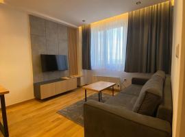 APART HOTEL Zlatni Javor - Trio Apartmani, Hotel mit Pools in Jahorina