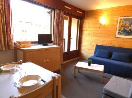 Charmant studio à 1er étage, 4 pers., balcon, salle fitness, park, ski, jacuzzi - St Lary Soulan - FR-1-457-252, hotel v destinaci Vignec