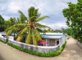 Madi Giri Guest House