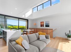 Coastal Living in Comfort, alquiler vacacional en la playa en Raglan