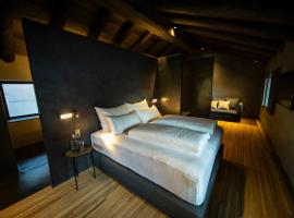 Les Pardines 1819 Mountain suites & SPA、アンカムのホテル