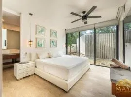 Panoramic 108C Lux 1BR Large Condo in La Veleta