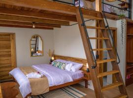 Andes Escape - Suites and Farm – tani hotel w mieście Pelileo