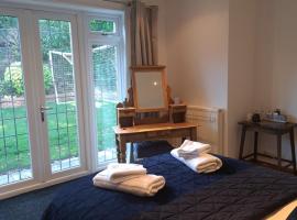 Garden Room, Hotel in Bromsgrove