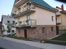 &Scaron;ćekić Accommodation, handicapvenligt hotel i Žabljak