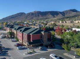 Comfort Inn & Suites Durango, hotell i Durango
