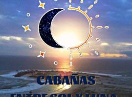 Cabañas Sol y Luna, self-catering accommodation sa Totoralillo