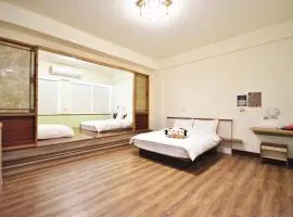 Jamie home stay