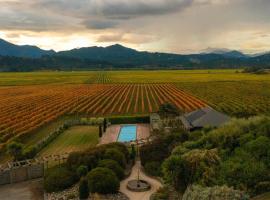 The Cellar Door - Blenheim Holiday Home, Hotel in Blenheim