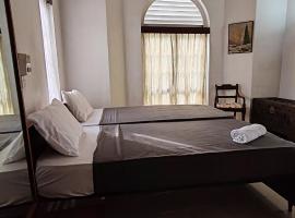 Jays Guest, Diyatha Uyana, habitació en una casa particular a Etulkotte