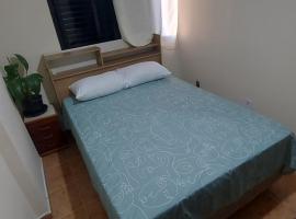 Quarto em Apto Centro de Sorocaba, apartament a Sorocaba