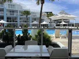 The Pooldeck - Ettalong Mantra,stroll To Beach - Shops