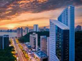 Pan Pacific Xiamen(Near the Ferry to Gulang Island and Metro Station), hotel v destinaci Sia-men