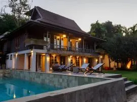 Baan Suan Residence เฮือนพักบ้านสวน