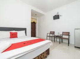 RedDoorz at Gunungsari Surabaya 2