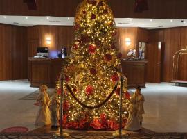 Royal Hotel Thessaloniki, hotel con alberca en Perea