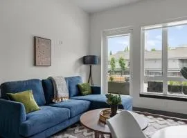 Kirkland 1br w wd nr groceries shopping SEA-685