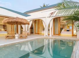 CODYARD LUXURY SUITES, close to Seseh Beach, hotel a Munggu