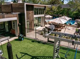 Sharon Green apartments by FantasticStay, hotel económico em Menlo Park