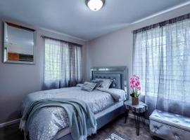 TRANQUILITY VILLA: Serene relaxation place, hotel u gradu Snohomiš