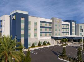 Home2 Suites Orlando Southeast Nona, hotel with parking in Orlando