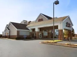 Hampton Inn & Suites Scottsburg