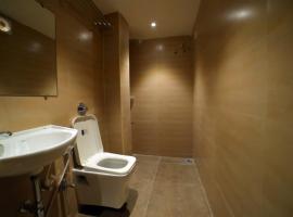 ๋น์์ผ์๋ค์ ์์นํ ํธํ
beeStay Hotels MG Road Vijayawada