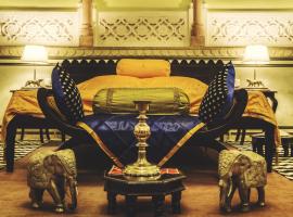 The Umaid Vilas Royal Heritage Haveli, hotel in Jaipur