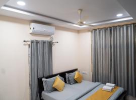 Yellow Bells Gachibowli, hotel u gradu Hiderabad