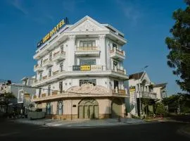 Sky Star Hotel